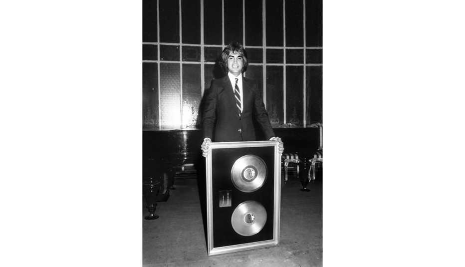 José Luis Rodríguez, El Puma. Un recorrido a la carrera del cantante venezolano. Madrid, 1982
