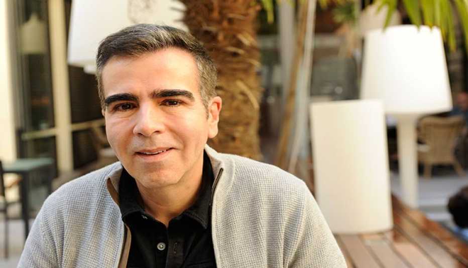 Jorge Franco, escritor colombiano - Novela El mundo de afuera Jorge Franco, escritor colombiano - Novela El mundo de afuera