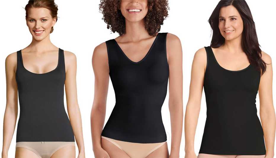 Camisolas Self-Expressions Women's Tame Your Tummy Tank, de Maidenform; Women's Smoothing 2 en 1 Spin Tank, de Radiant by Vanity Fair; y Women's Slimming Tank Undershirt, de Jockey Generation.