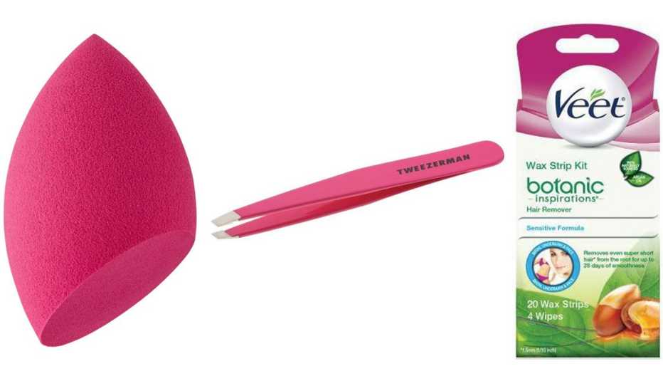  (De izquierda a derecha) e.l.f. Cosmetics Total Face Sponge ($6, ulta.com); Tweezerman Slant Tip Tweezer ($23, target.com); Veet 3-in-1 Complete Face Cream Waxing Kit ($5, target.com).