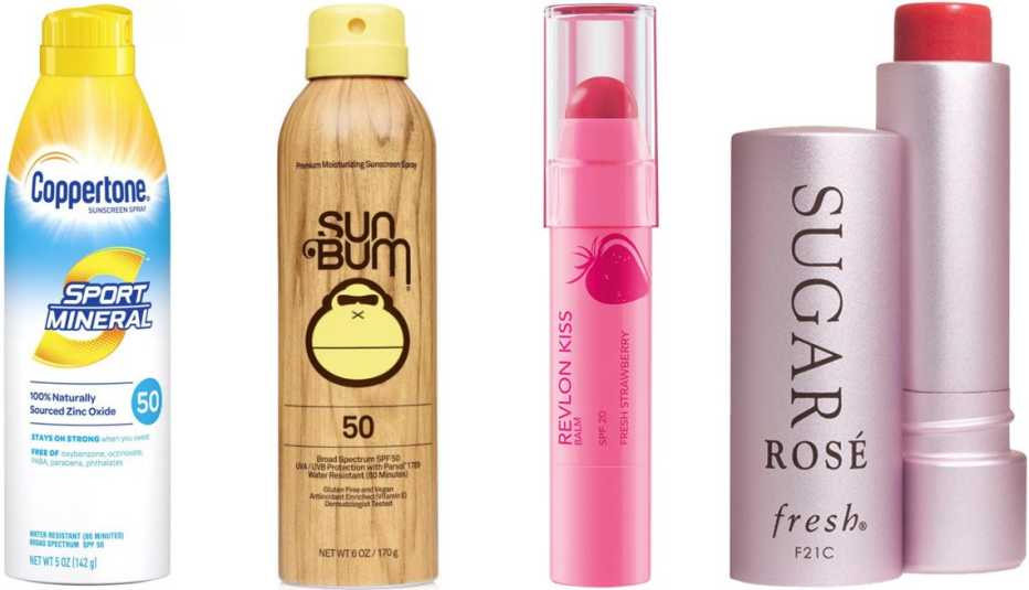 (De izquierda a derecha) Protector solar en spray Sport Mineral Sunscreen Spray SPF 50 de Coppertone; protector solar en spray Original Sunscreen Spray SPF 50 de Sun Bum; bálsamo labial Kiss Lip Balm SPF 20 de Revlon en el tono Fresh Strawberry; bálsamo l