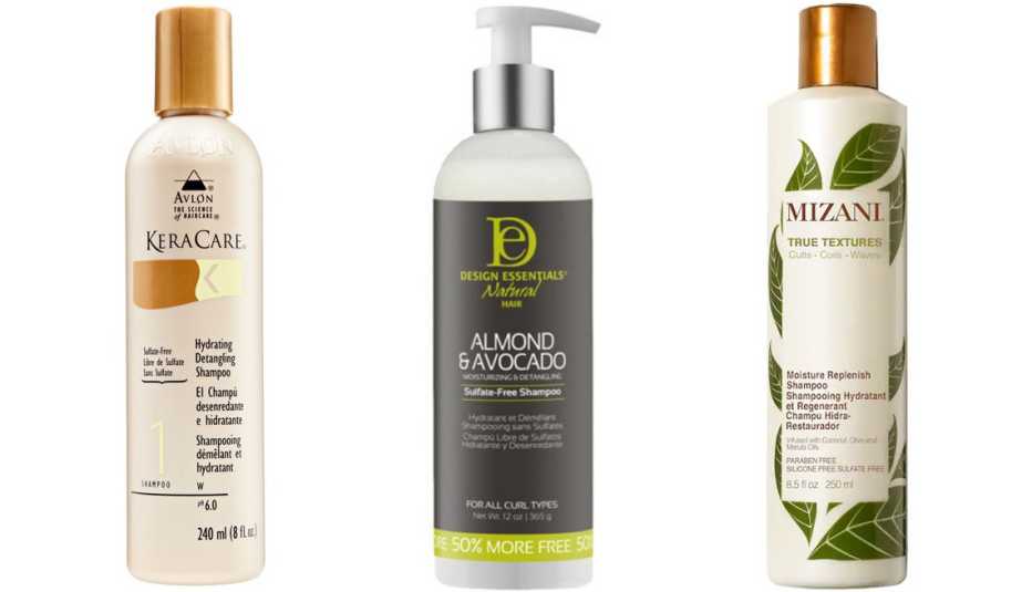 Champú hidratante KeraCare Hydrating Detangling Shampoo; champú sin sulfatos Design Essentials Almond & Avocado Sulfate-Free Shampoo; champú humectante Mizani True Textures Moisture Replenish Shampoo.