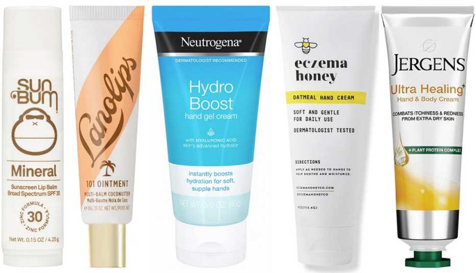  (De izquierda a derecha) Mineral Sunscreen Lip Balm SPF 30 de Sun Bum; Coconutter 101 Ointment Multi-Balm de Lano; Hydro Boost Hand Gel Cream de Neutrogena; Oatmeal Hand Cream de Eczema Honey; Ultra Healing Hand & Body Cream Unscented de Jergens.