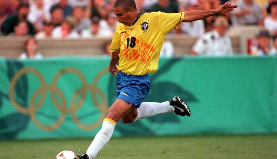 Ronaldo - Los mejores delanteros de la historia del fútbol