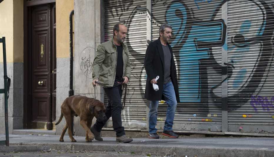 Javier Cámara y Ricardo Darín en una escena de la película Truman