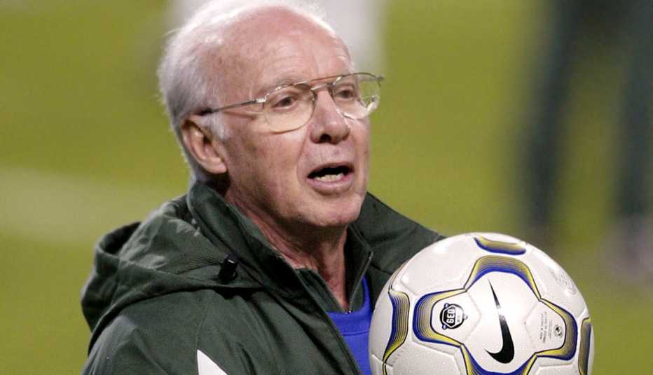 Mario “Lobo” Zagallo Mario “Lobo” Zagallo
