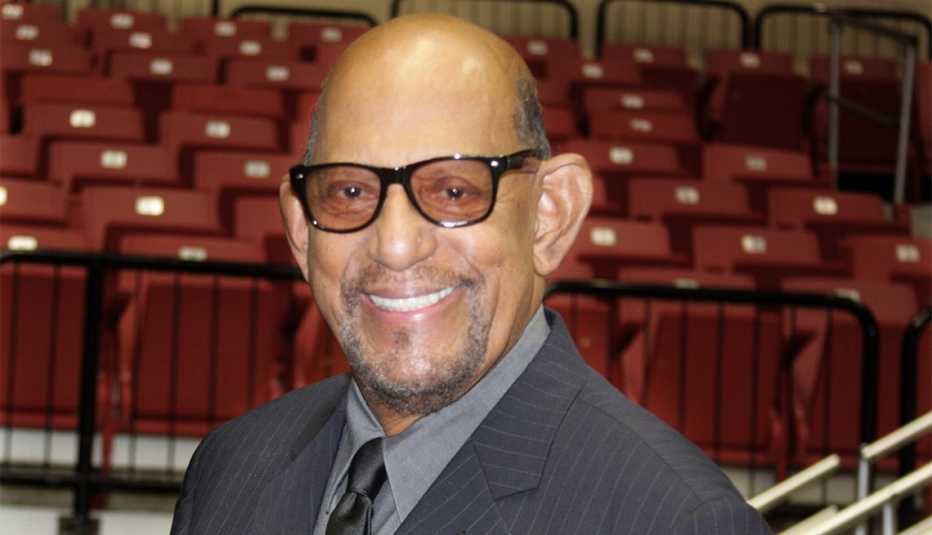 Willie Rosario, salsero boricua en un auditorio