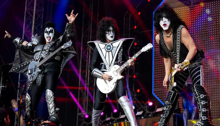 Gene Simmons, Tommy Thayer y Paul Stanley de Kiss.