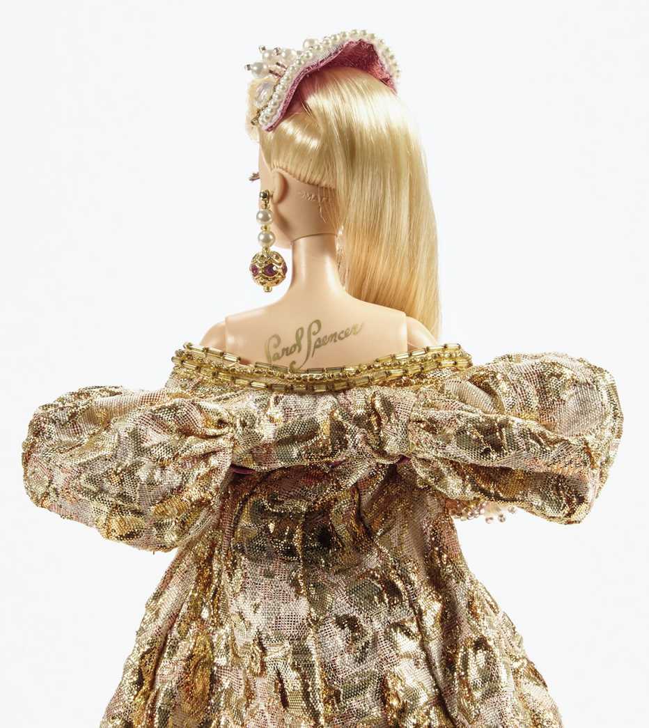 Muñeca "Gold jubilee Barbie".