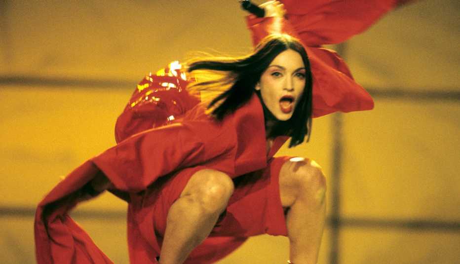 Madonna en los premios GRAMMY del 1999.