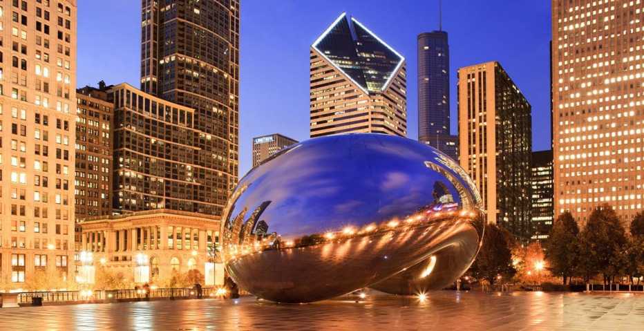 Swing by Millennium Park
Consider this five-acre park Second City’s town square — with special exhibitions, concerts, gardens, ice-skating and even Shakespeare performances.