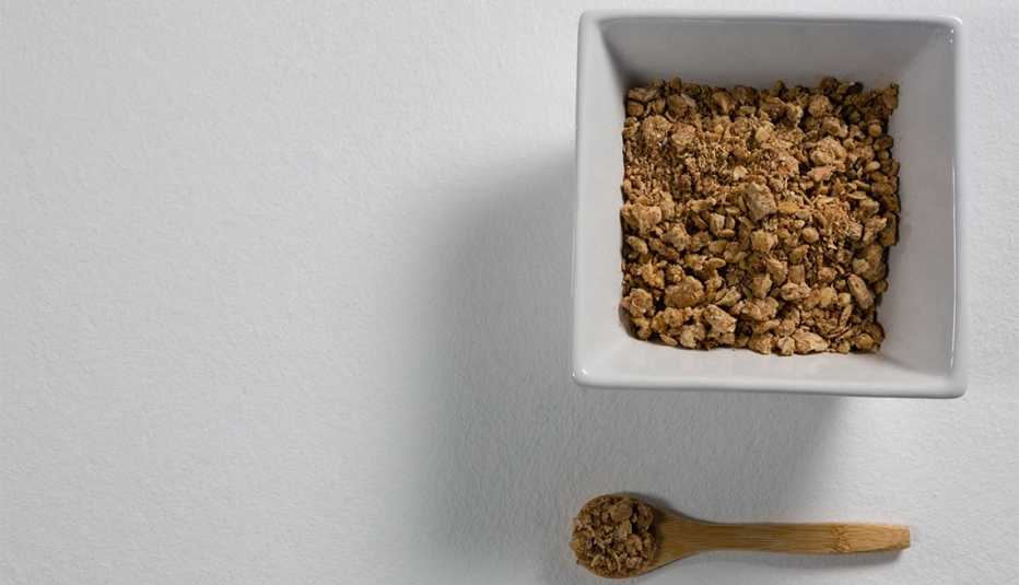 Taza con semillas de uva 