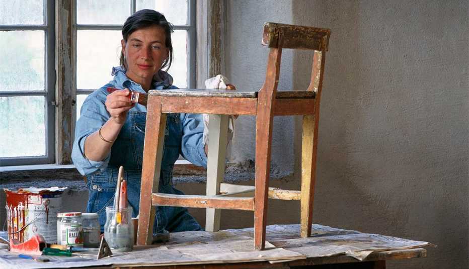 3 Steps to Make Older Furniture New Again 3 Steps to Make Older Furniture New Again