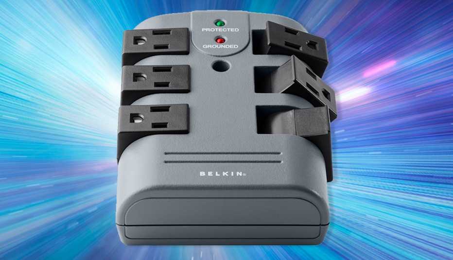Enchufe de pivote de seis salidas Belkin