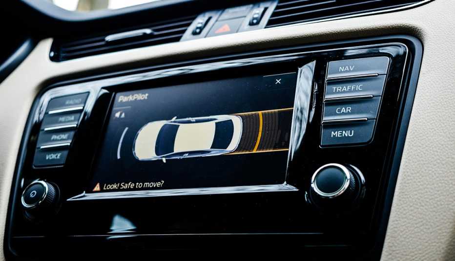 Panel de navegación de un auto
