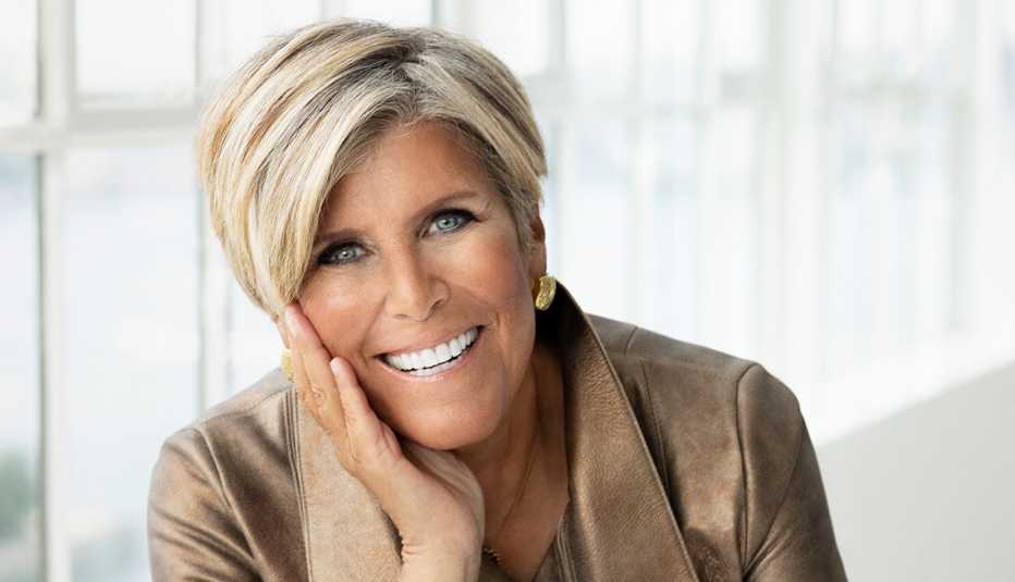 Retrato de Suze Orman.