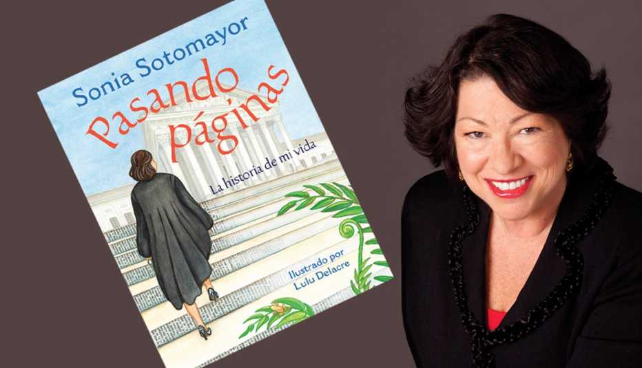 Foto de Sonia Sotomayor e imagen de su libro "Pasando páginas".