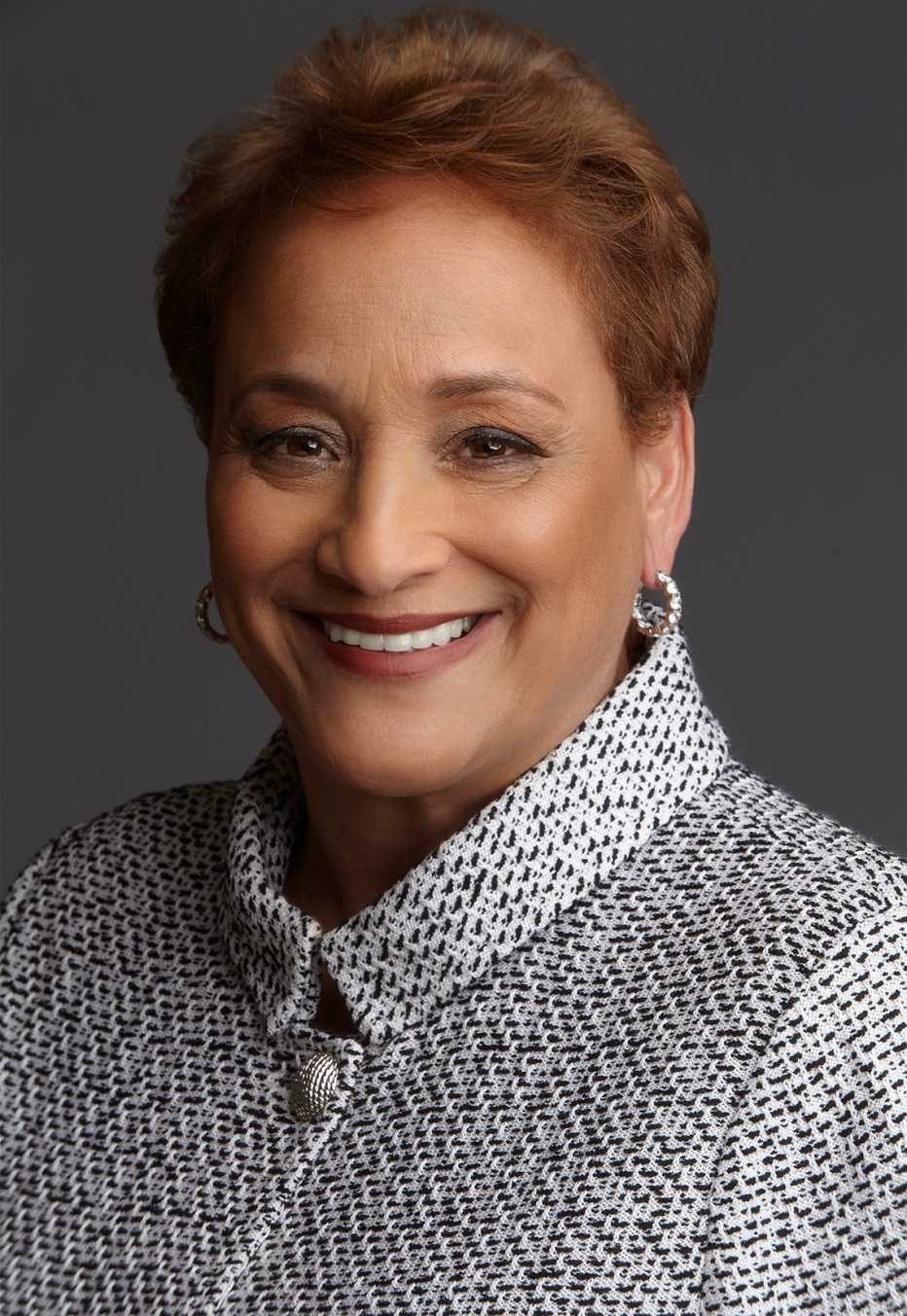 Jo Ann Jenkins directora ejecutiva de AARP Jo Ann Jenkins directora ejecutiva de AARP
