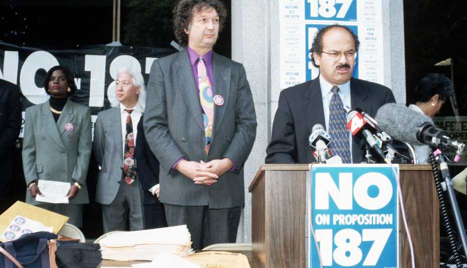 Oposición a Proposition 187