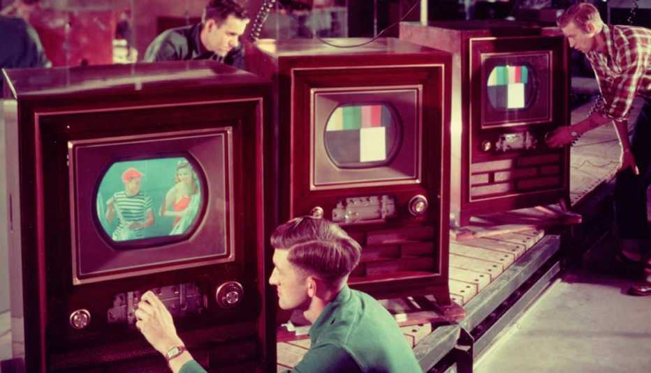 Aparece la televisión a color en EE.UU. Aparece la televisión a color en EE.UU.