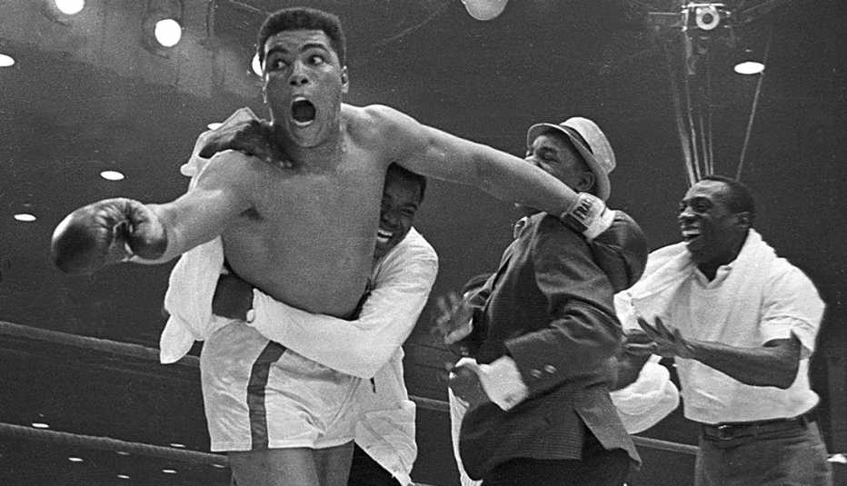 Cassius Clay, mejor conocido como Muhammad Ali