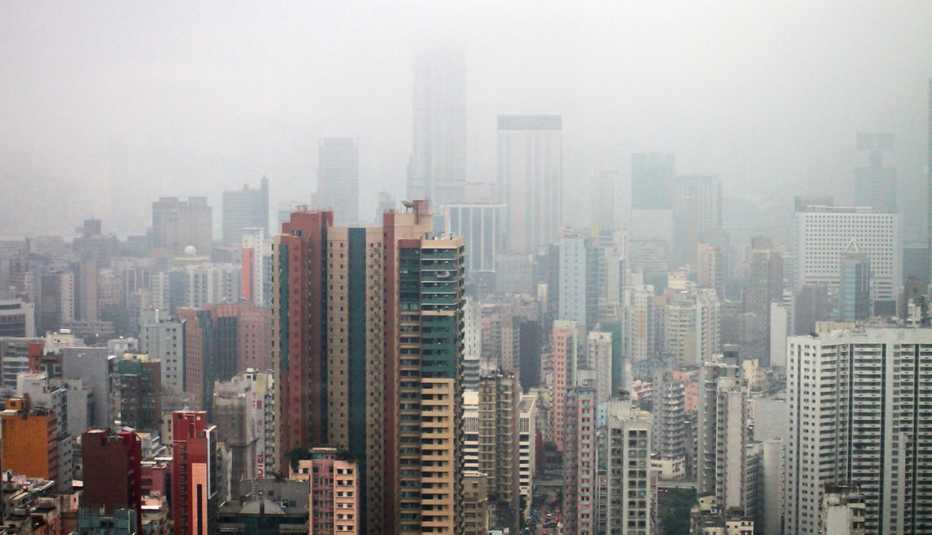 Ciudad con contaminación ambiental