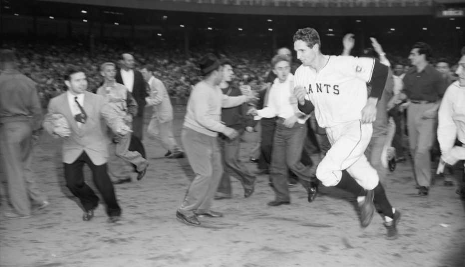 Aficionados reaccionan al jonrón de Bobby Thomson