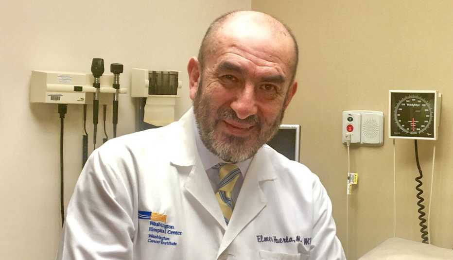 Dr. Elmer Huerta