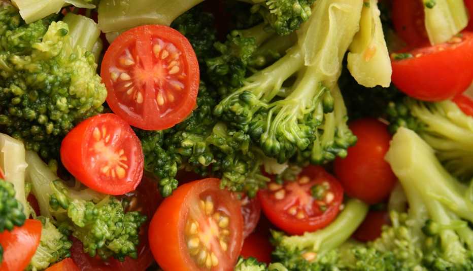 Brócoli y tomates