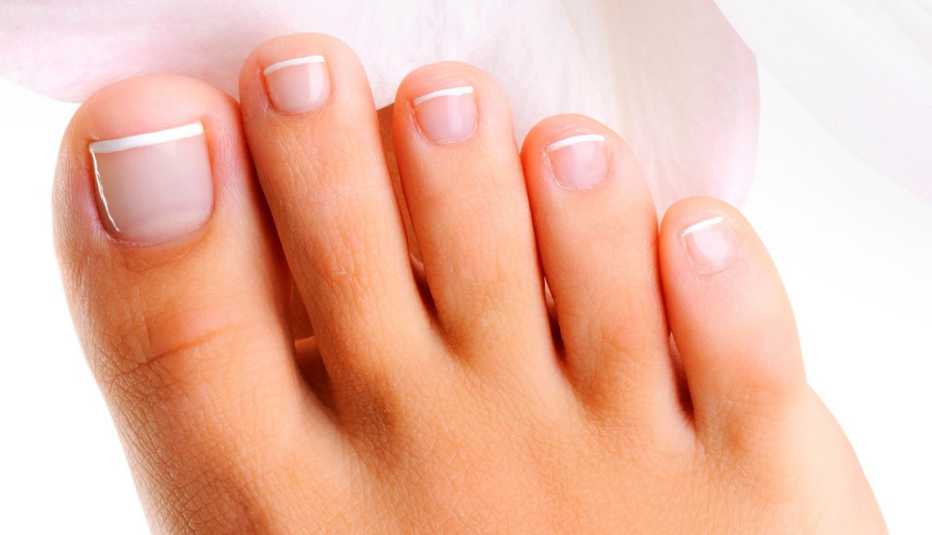 Pie de una mujer bien arreglado - Pedicura