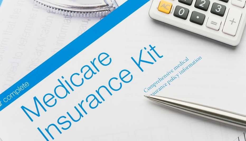 Documento de Medicare y calculadora