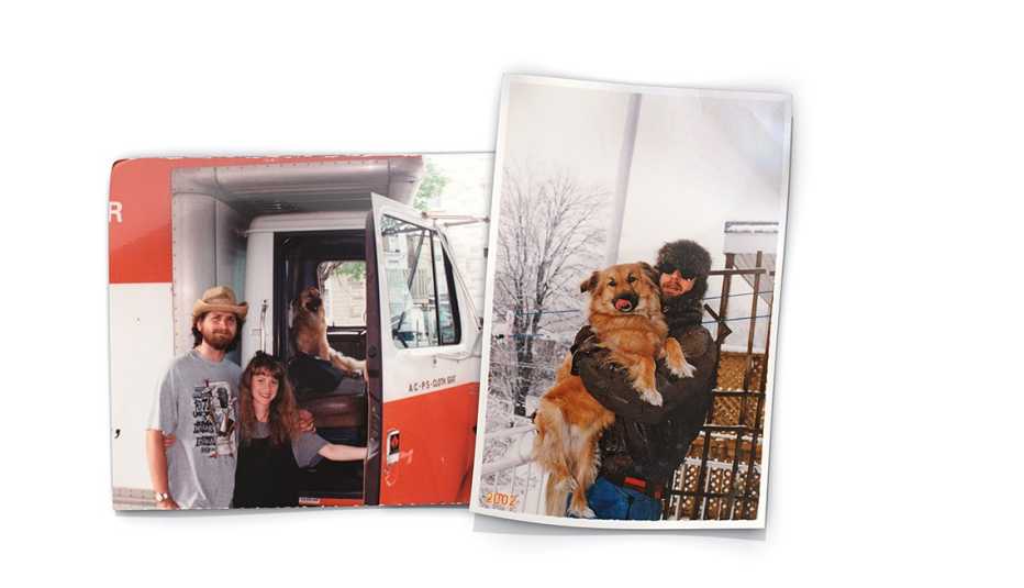 David Dudley con su hija y con su perro