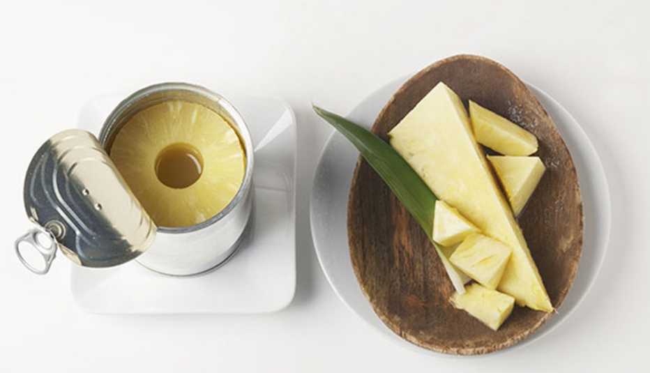 Piña enlatada  - Alimentos que puedes donar