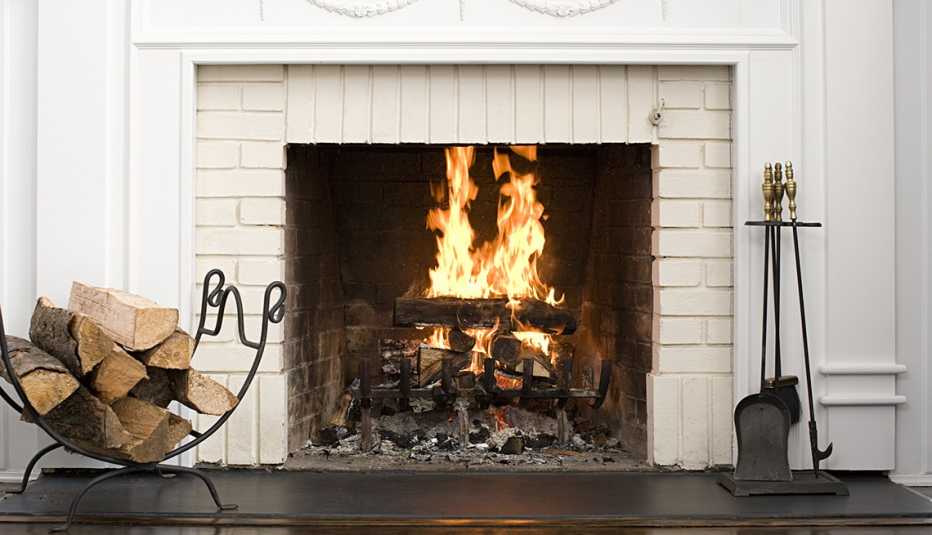 Chimenea encendida