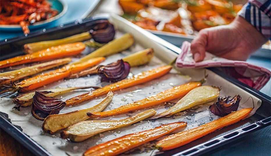 Raíz asada con hierbas Raíz asada con hierbas
