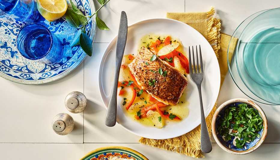 Pargo rojo a la plancha con vinagreta de limón y romero