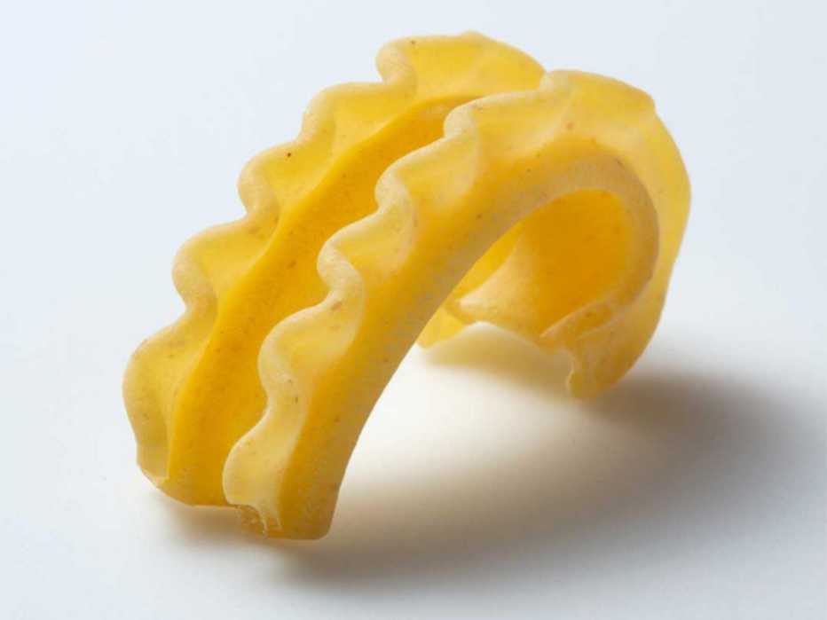 Toma cercana de un pedazo de pasta