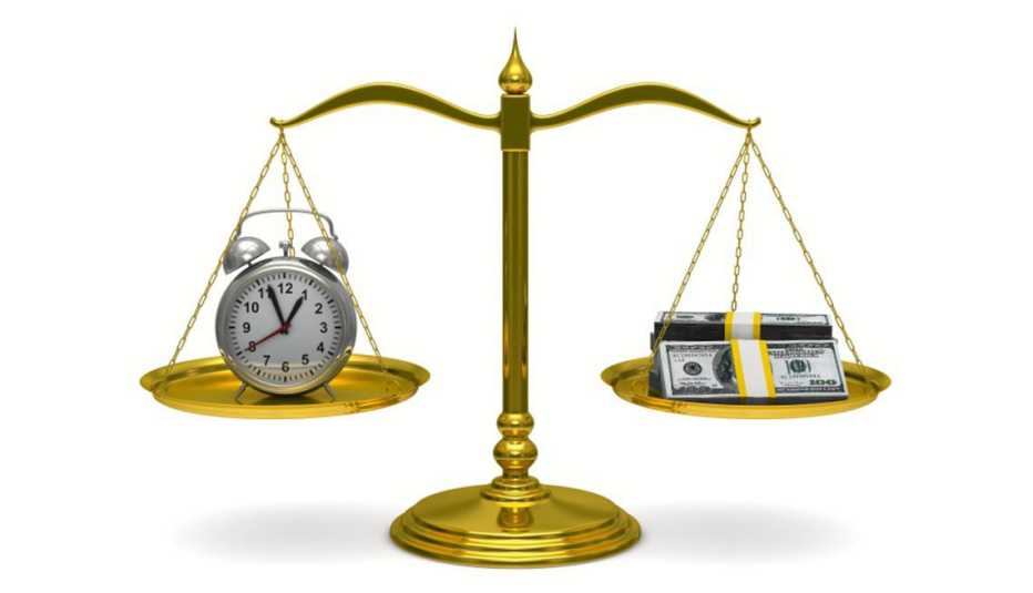 Pesa con reloj y dinero - Errores en la jubilación