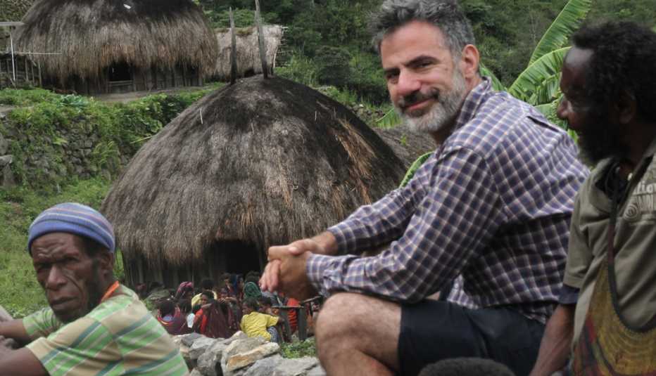Seth Kugel en Papua Indonesia.