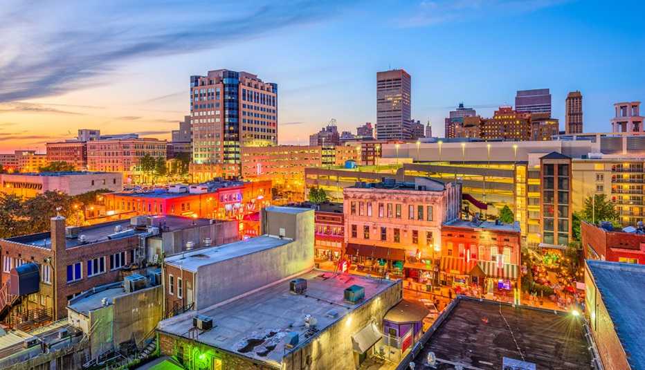 Horizonte de la ciudad de Memphis al atardecer