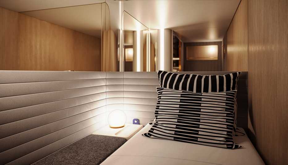 Dormitorio en el interior de un tren