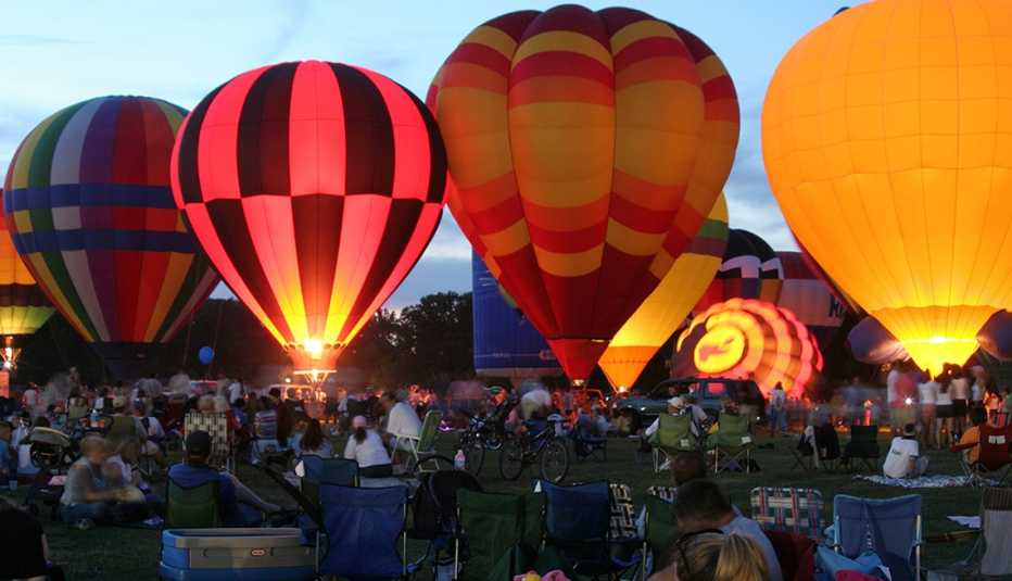 Globos aerostáticos listos para partir