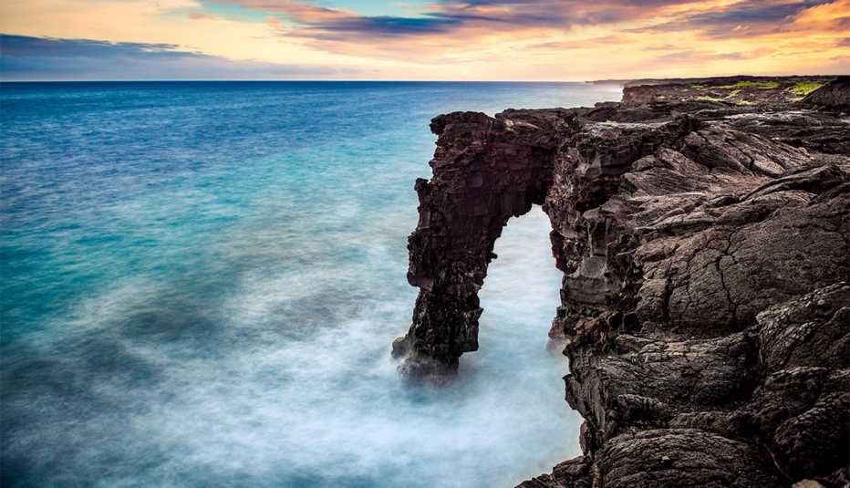 Holei Sea Arch 