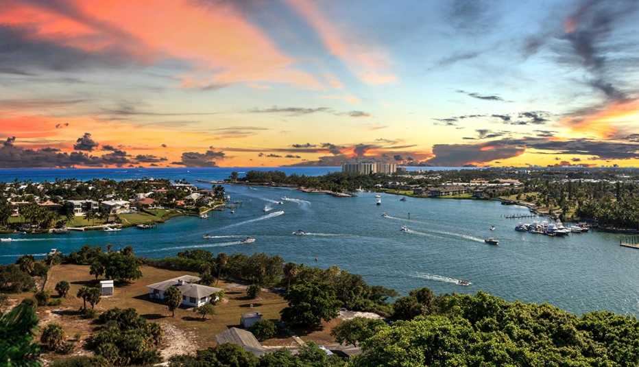 view of jupiter inlet from the lighthouse
